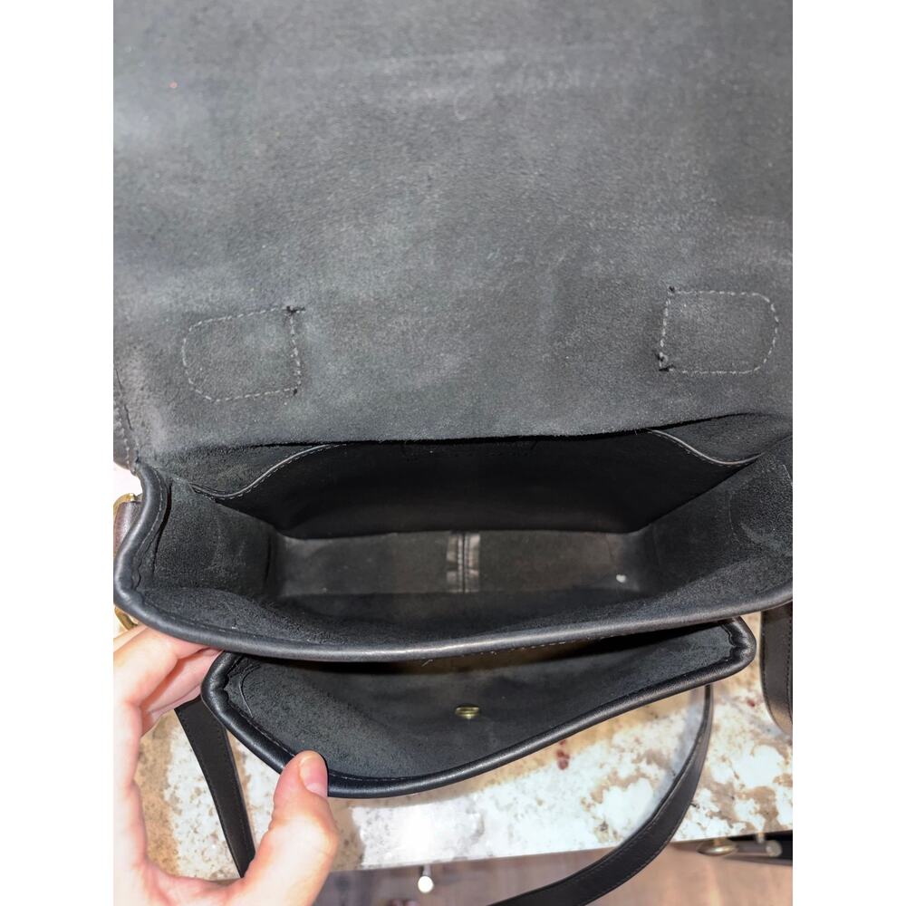 Vintage Coach Station Bag 5130 Black Leather Cleaned & Conditioned - Picture 7 of 8